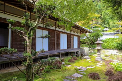 お庭の年間管理 お庭の年間管理